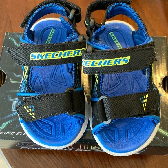 skechers sandals light up